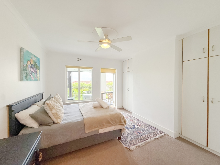 To Let 3 Bedroom Property for Rent in Castleton Western Cape